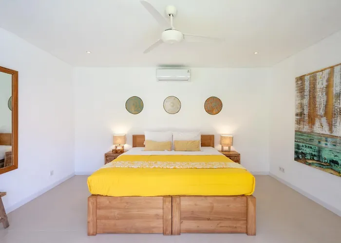 Elsies - With Cook, Butler, Private Gym And Pool Table Villa