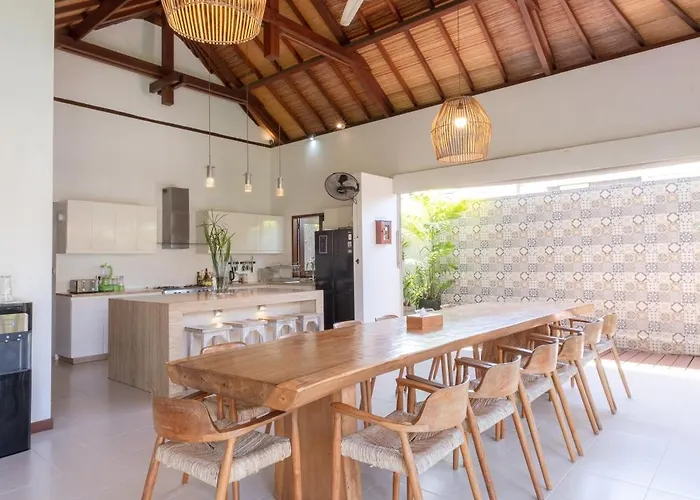 Elsies - With Cook, Butler, Private Gym And Pool Table Villa *