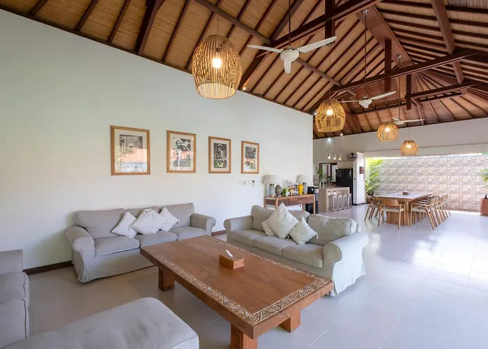 Elsies - With Cook, Butler, Private Gym And Pool Table Villa